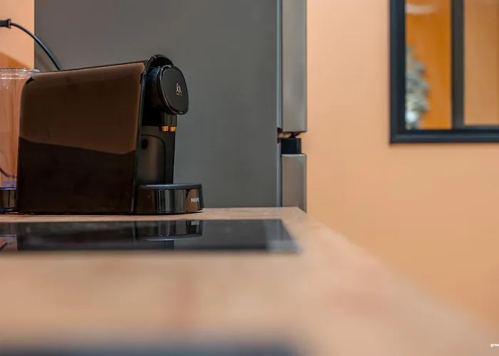 La Tavernne De Balaach Clim Wifi Cozy Apartment